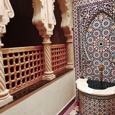 Kayezer Hostel Rabat Kültér fotó